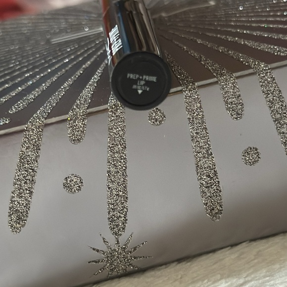 MAC Cosmetics lip primer - Picture 3 of 3